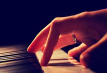 速腾擦玻璃水怎么弄干净：清洁技巧与维护指南